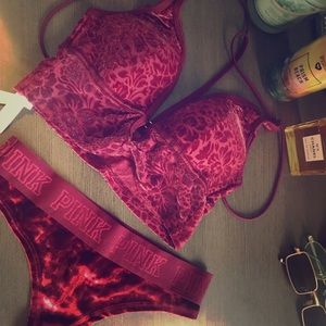 Victoria Secret velvet Bralette / Thong set